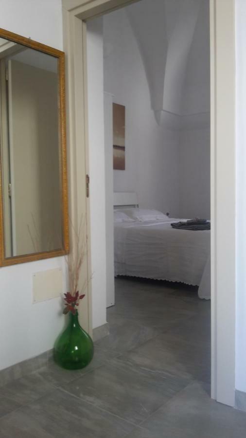 הוילה Campi Salentina Lu Santu מראה חיצוני תמונה